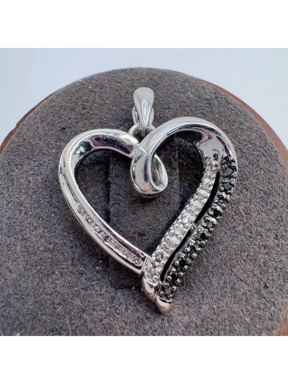 Black & White Diamond Heart Pendant Sterling Silver 925 Size 1" Length